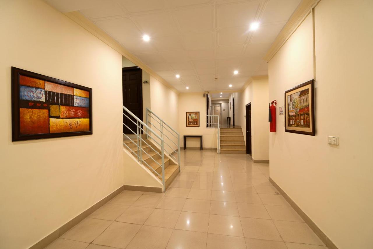 Hotel One Lalazar Multan Exteriér fotografie