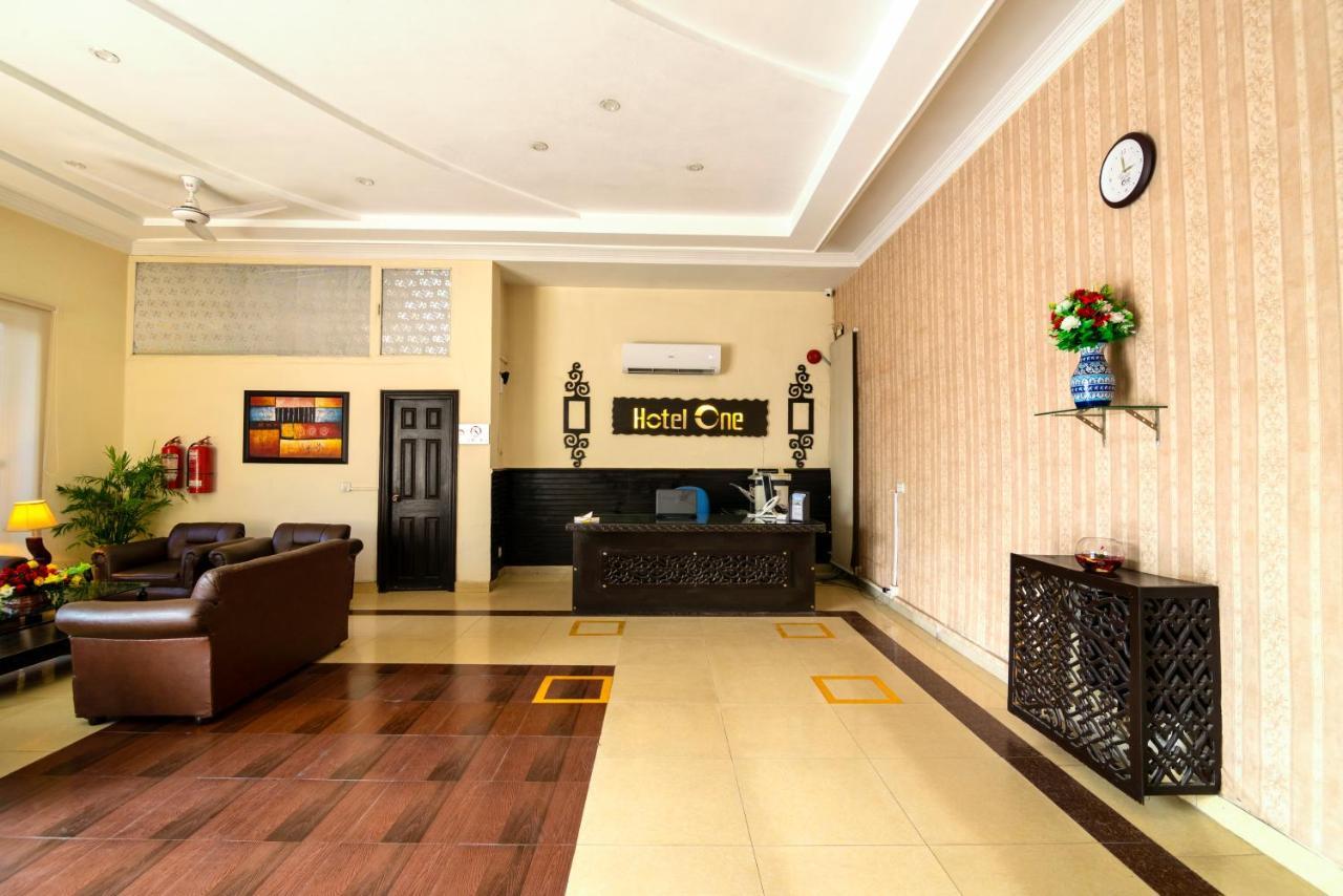 Hotel One Lalazar Multan Exteriér fotografie