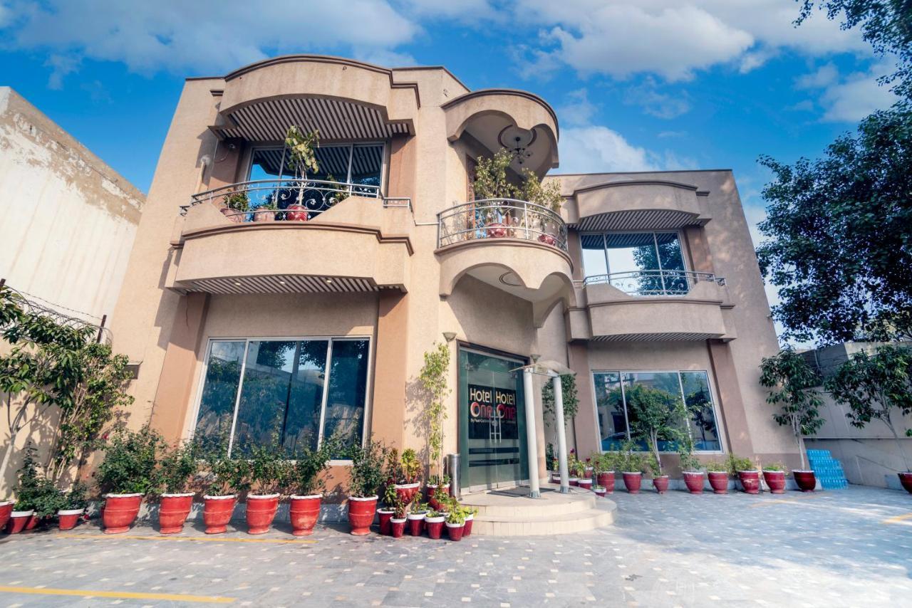 Hotel One Lalazar Multan Exteriér fotografie