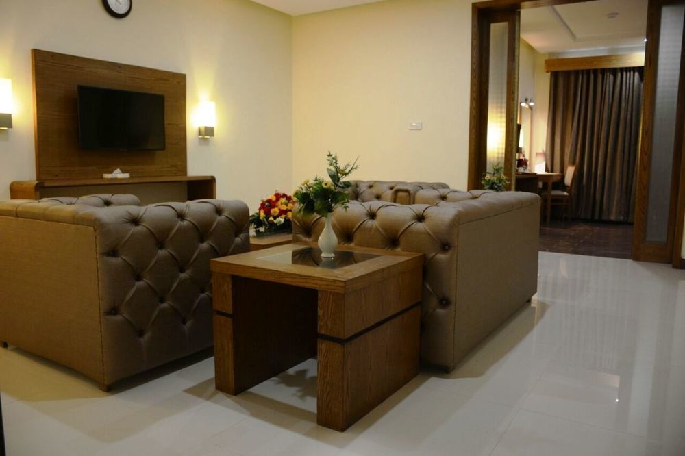 Hotel One Lalazar Multan Exteriér fotografie